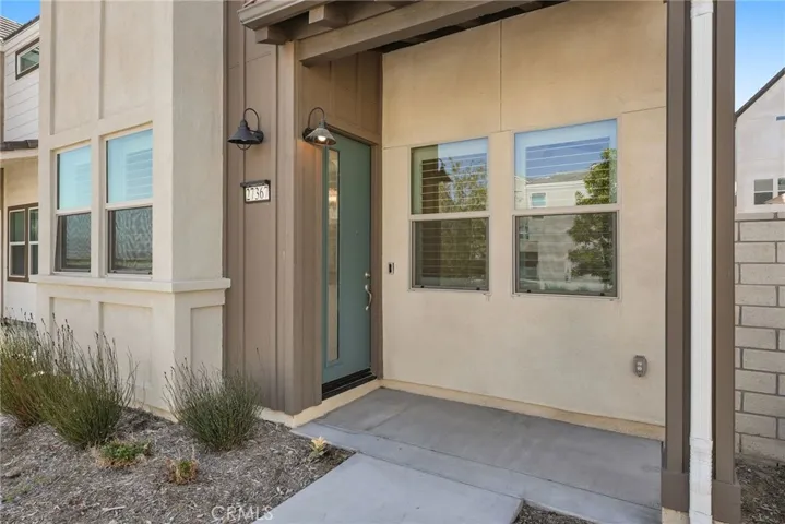 27367 Thunder Ridge Court, Valencia, California 91381