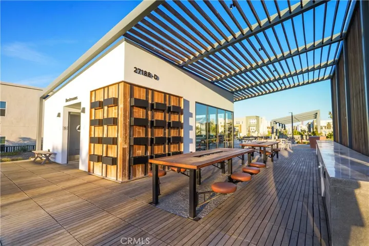 27367 Thunder Ridge Court, Valencia, California 91381
