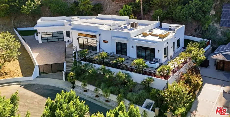 4637 Dunas Lane, Tarzana, California 91356