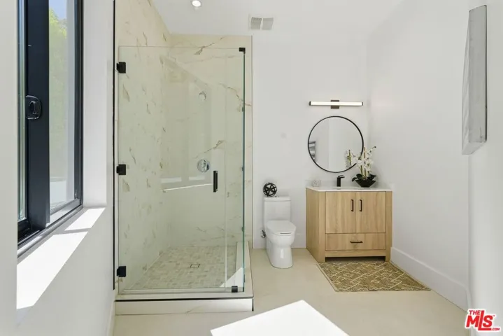4637 Dunas Lane, Tarzana, California 91356
