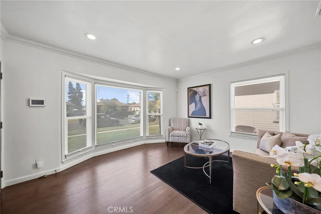 1016 W 136th, Compton, California 90222 — photo 4