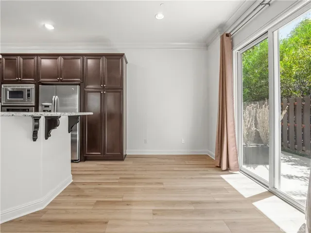 11549 Verona, Chatsworth, California 91311