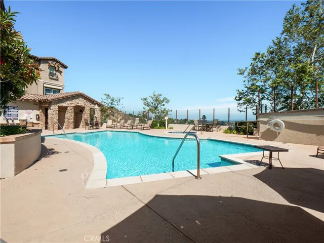 11549 Verona, Chatsworth, California 91311