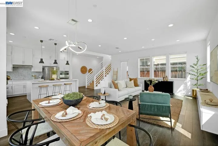 8315 Bluff Way, Newark, California 94560