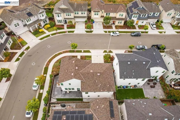8315 Bluff Way, Newark, California 94560