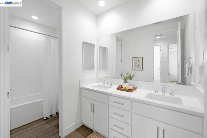8315 Bluff Way, Newark, California 94560