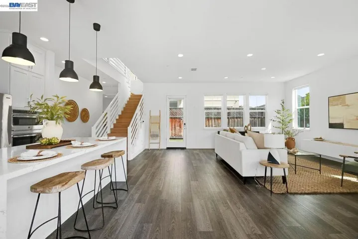 8315 Bluff Way, Newark, California 94560