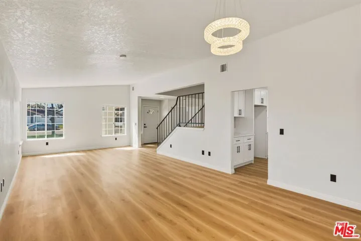 17590 El Cajon Drive, Hesperia, California 92345
