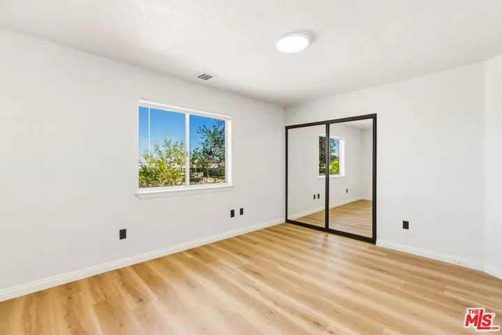 17590 El Cajon Drive, Hesperia, California 92345