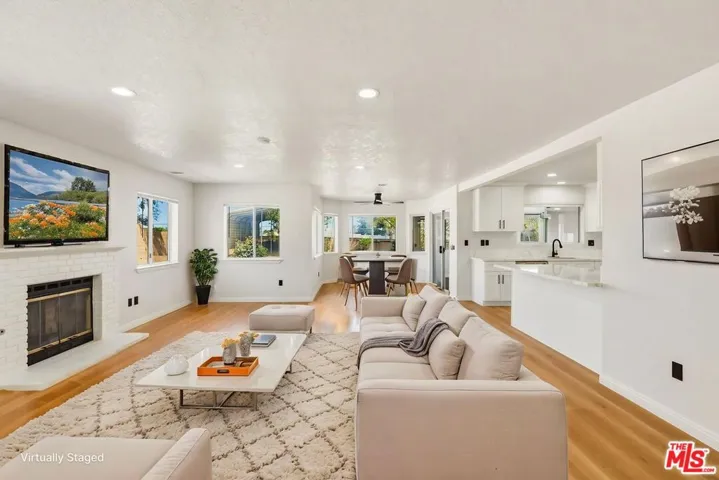 17590 El Cajon Drive, Hesperia, California 92345