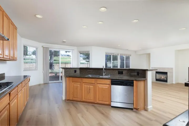 4120 Peninsula Point Drive, Seaside, California 93955