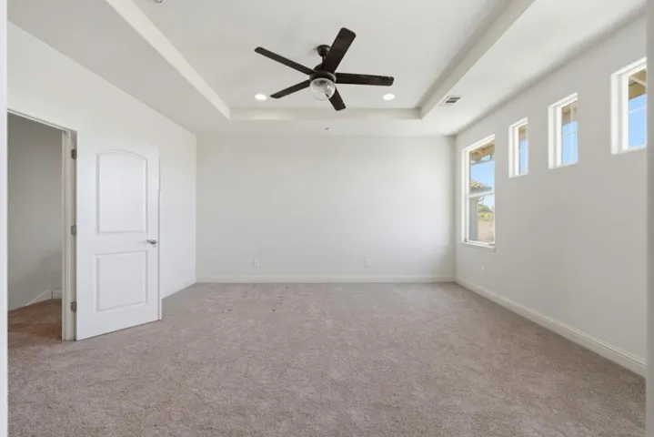 881 Trestle, Lathrop, California 95330
