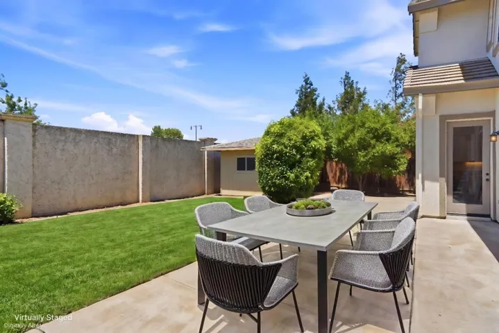 881 Trestle, Lathrop, California 95330