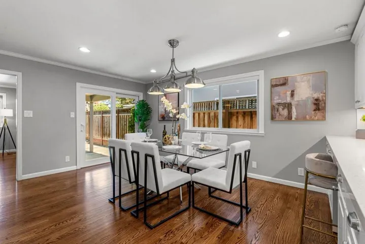 28 N Peter Drive, Campbell, California 95008