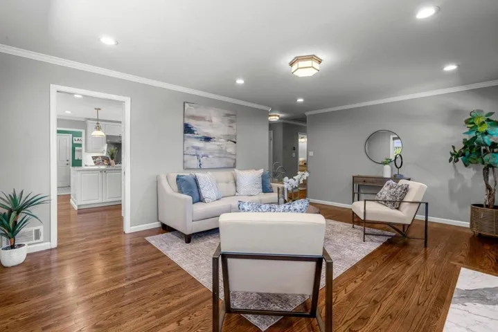 28 N Peter Drive, Campbell, California 95008