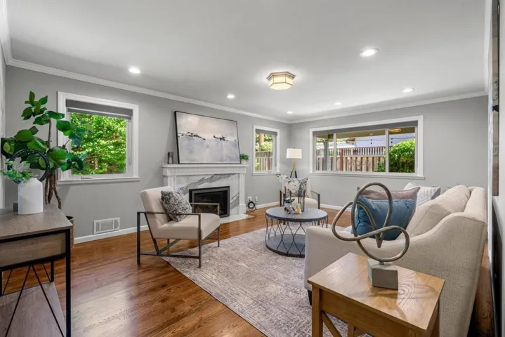 28 N Peter Drive, Campbell, California 95008