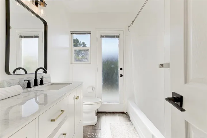 6831 Wexford Place, Tujunga, California 91042