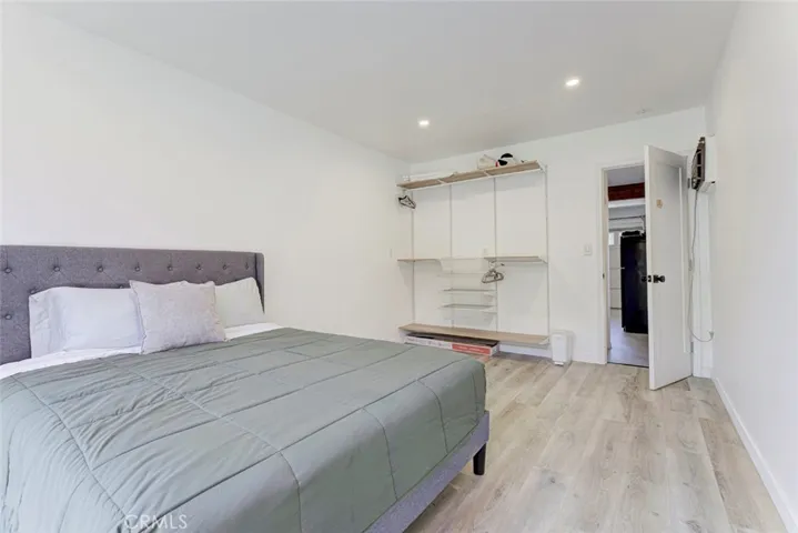 6831 Wexford Place, Tujunga, California 91042