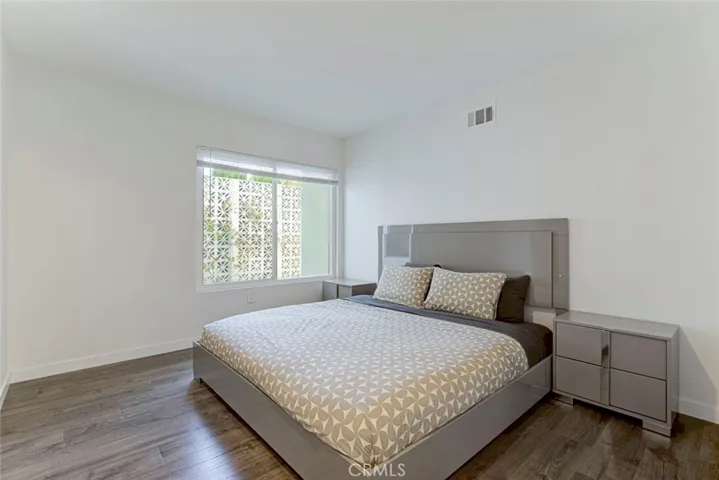 6831 Wexford Place, Tujunga, California 91042