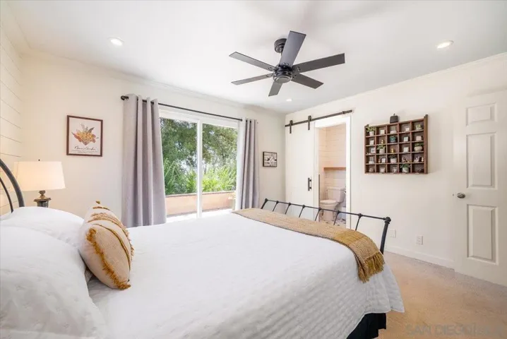 2650 Sunset Hills, Escondido, California 92025