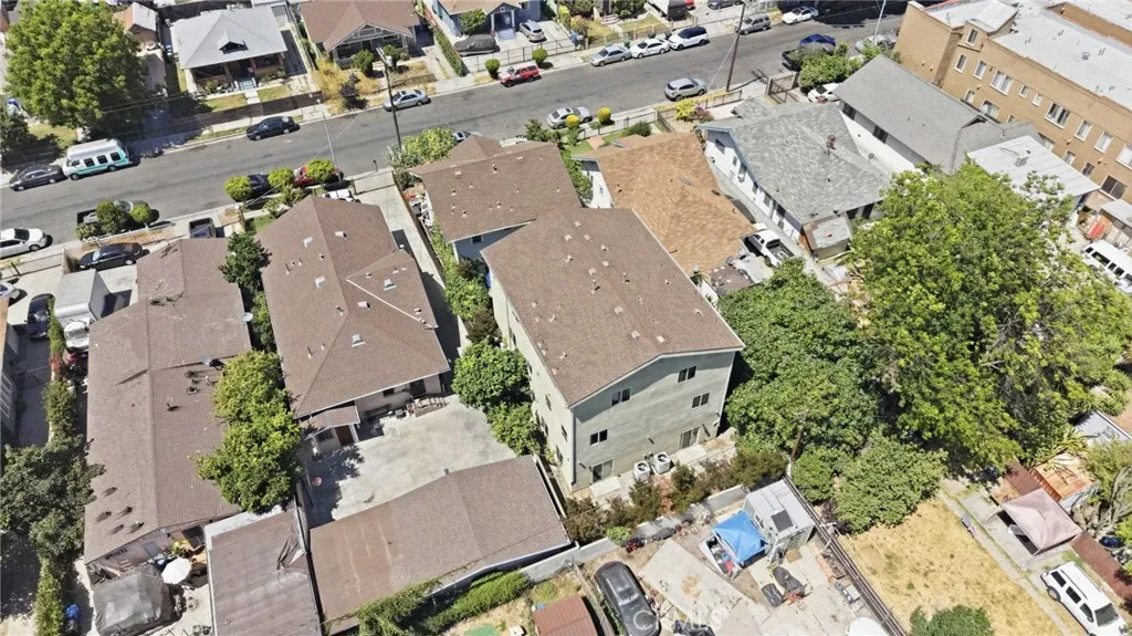 608 W 50th Street, Los Angeles, California 90037 — photo 5