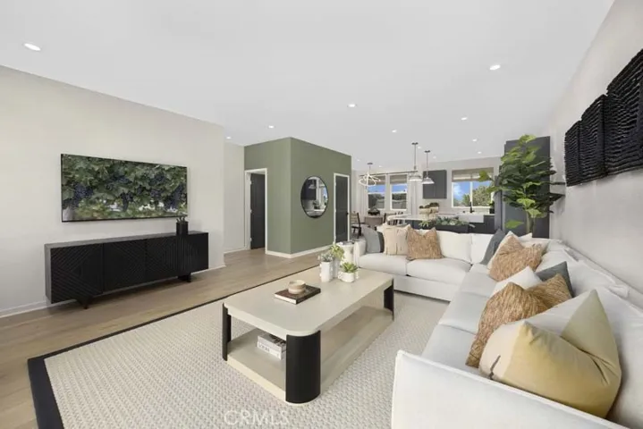 103 S Laxore St. 103, Anaheim, California 92804