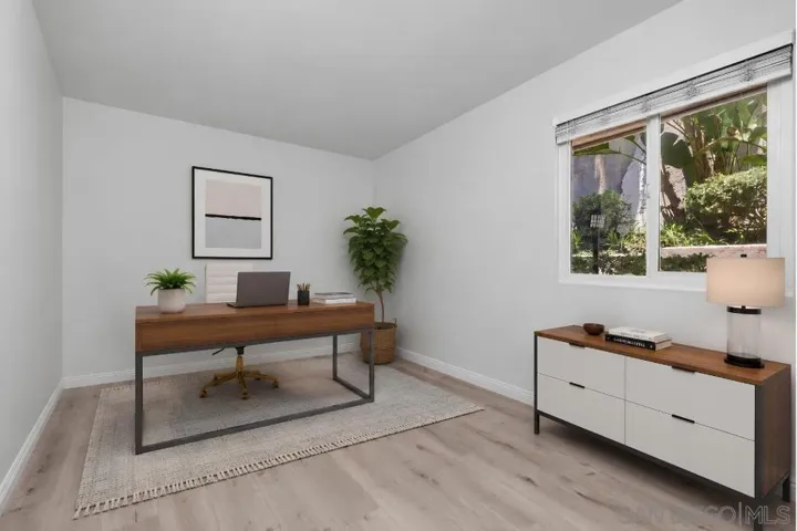 https://zimg.paragon.ice.com/ParagonImages/Property/PA/SDMLS/-528195/18/533/400/a167341a3c09c3482e761bf66cf2b832/3/c20ab30e626ecfca2b4d8801163b5481/-528195-0ca22b7d-444a-464c-be70-7fc501e15e6d.JPG
