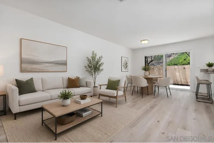 https://zimg.paragon.ice.com/ParagonImages/Property/PA/SDMLS/260015511/4/533/400/0d9c1059ae8c63176ca97915e8cc530d/3/48eb4800f035da64adaf9672c4b5be62/260015511-b13751c3-3595-403f-a0c7-e10d7b4ccc69.JPG