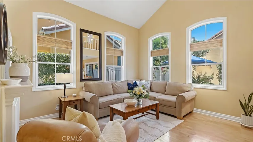 18 Parthenia, Irvine, California 92606