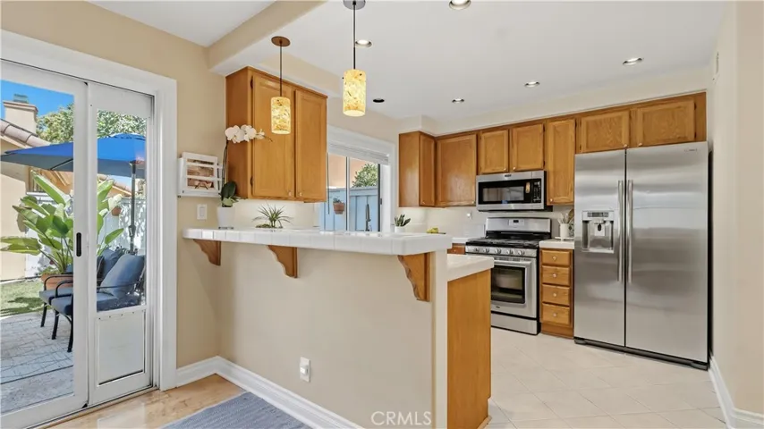 18 Parthenia, Irvine, California 92606