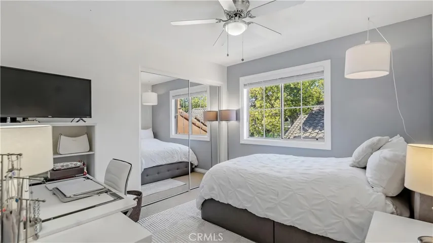 2nd Bedroom 
(Original TV)