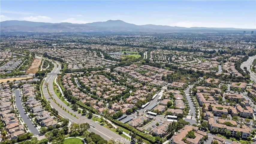 18 Parthenia, Irvine, California 92606