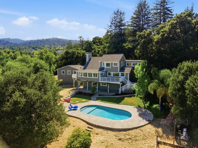 18300 Lakeview Court, Los Gatos, California 95033