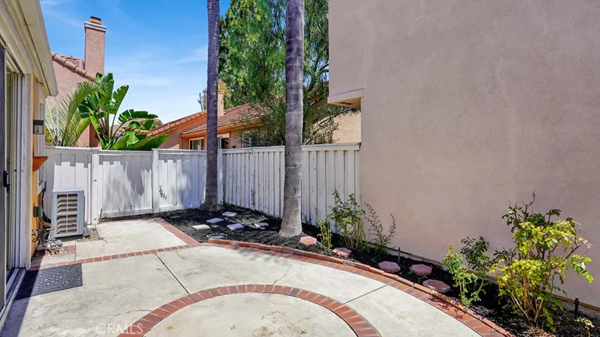 13396 N Hearst Court, Tustin, California 92782