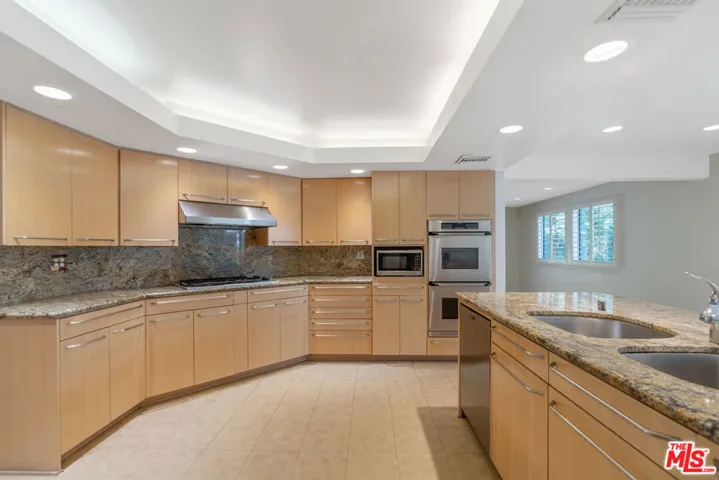 23454 Park Hermosa, Calabasas, California 91302