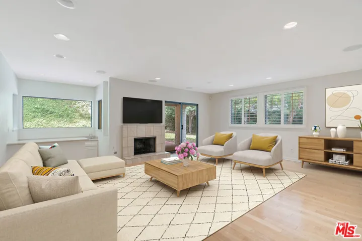 23454 Park Hermosa, Calabasas, California 91302