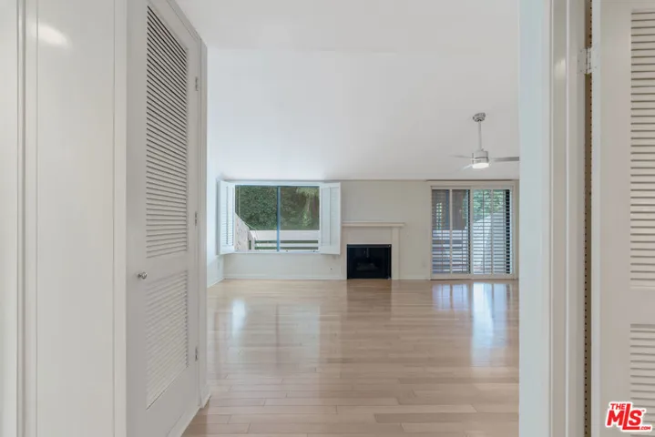 23454 Park Hermosa, Calabasas, California 91302
