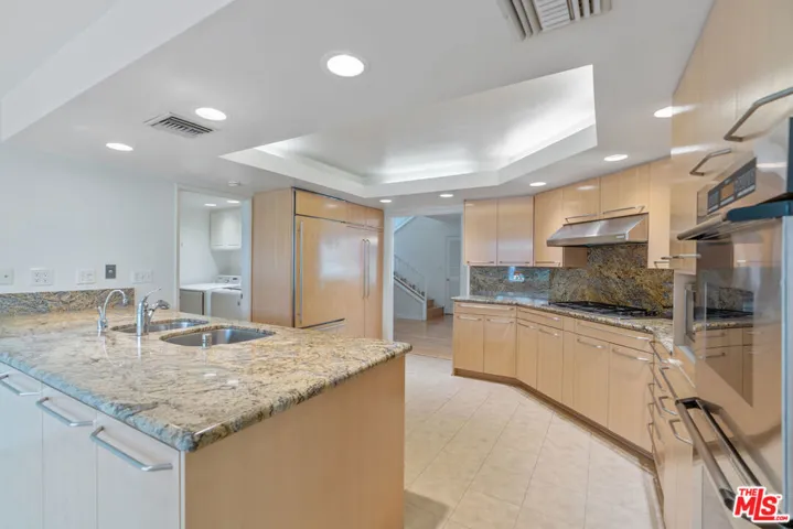 23454 Park Hermosa, Calabasas, California 91302