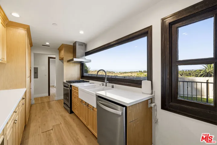 23911 Homezell Drive, West Hills, California 91304