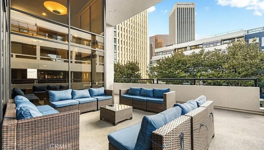 880 W 1st Street 204, Los Angeles, California 90012