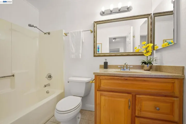 40300 Grimmer Blvd, Fremont, California 94538