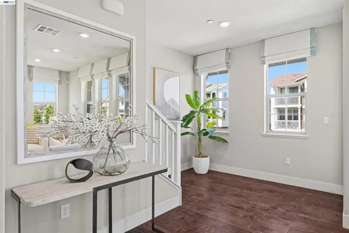 8625 Seawind Way, Newark, California 94560