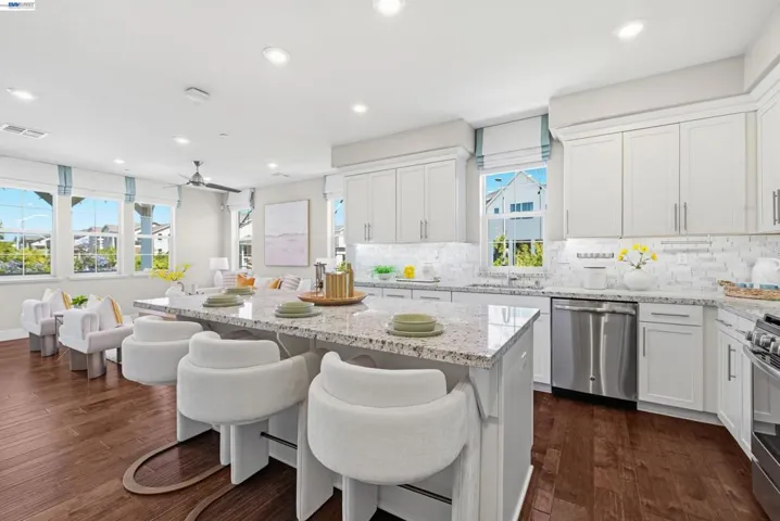 8625 Seawind Way, Newark, California 94560