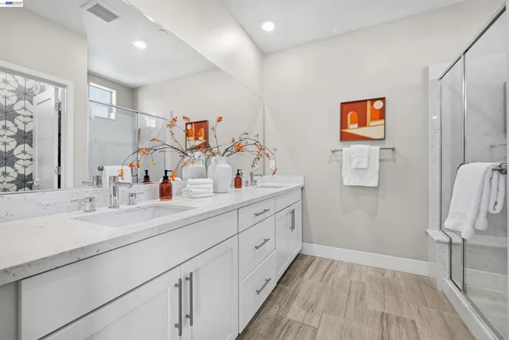 8625 Seawind Way, Newark, California 94560
