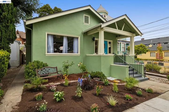 1827 Santa Clara Ave, Alameda, California 94501
