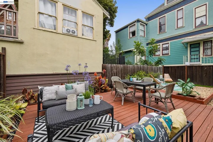 1827 Santa Clara Ave, Alameda, California 94501