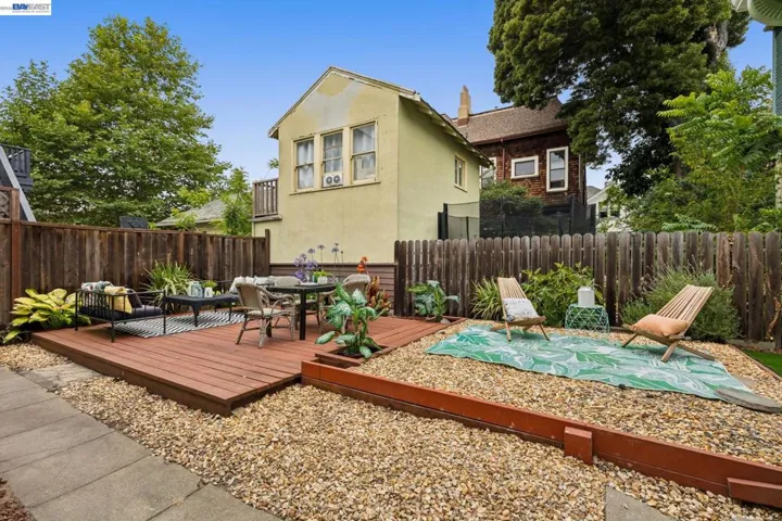 1827 Santa Clara Ave, Alameda, California 94501