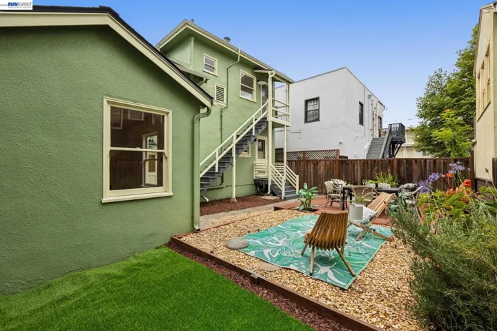 1827 Santa Clara Ave, Alameda, California 94501
