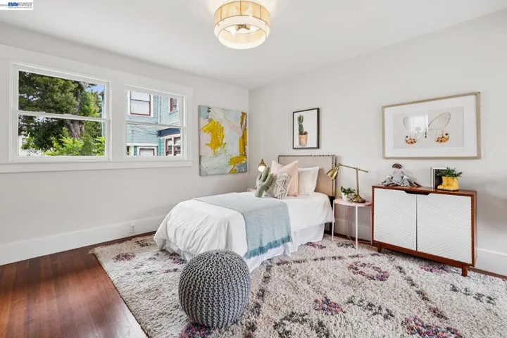 1827 Santa Clara Ave, Alameda, California 94501