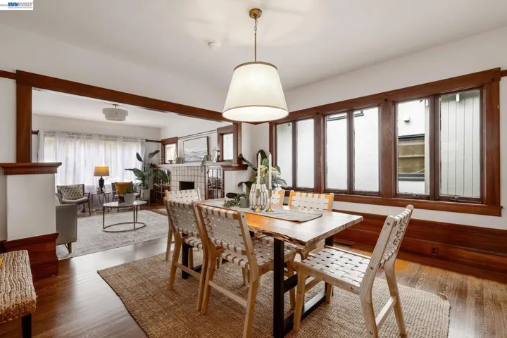 1827 Santa Clara Ave, Alameda, California 94501
